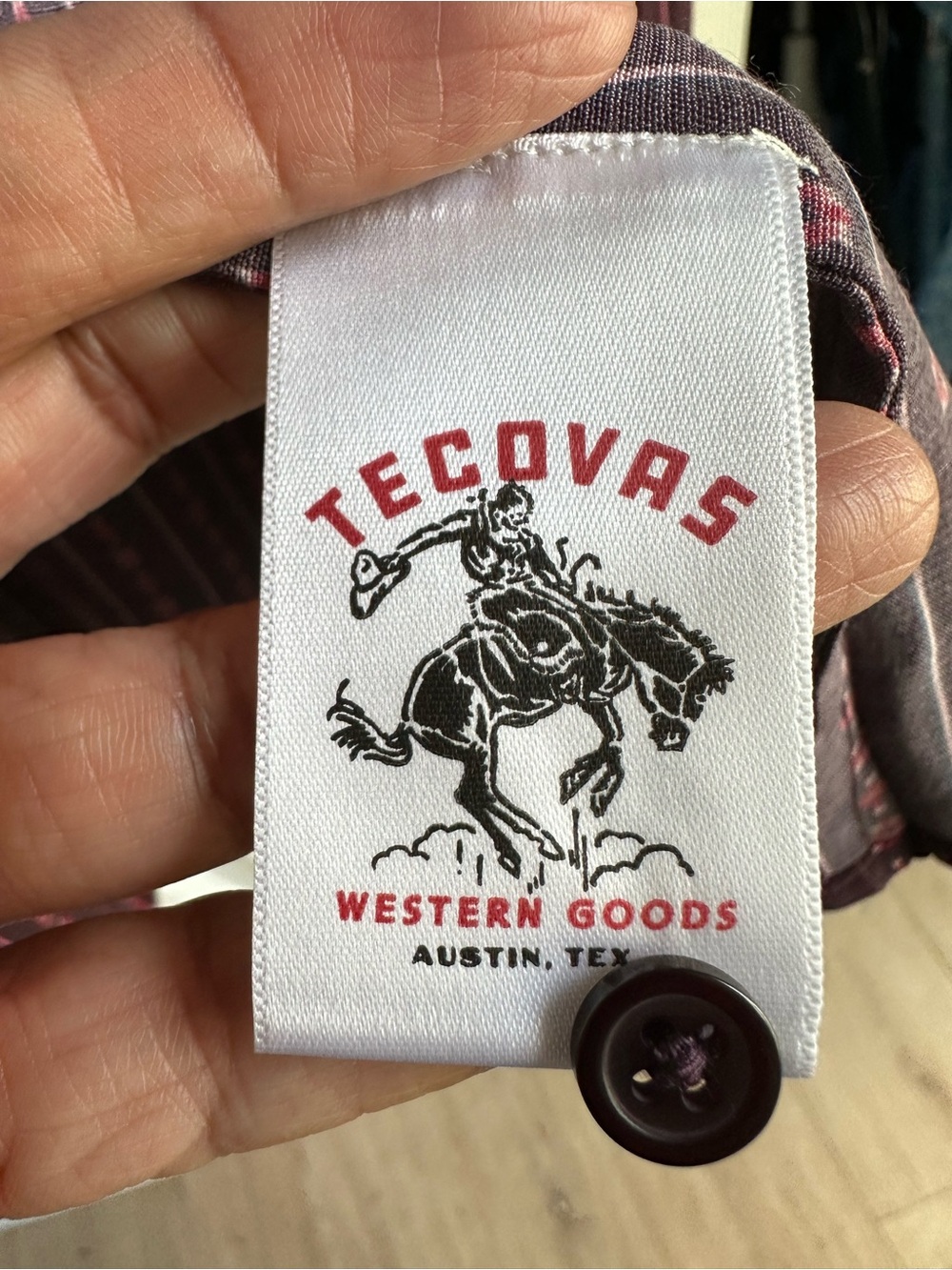 Tecovas Button Down Puff Sleeve Mini Dress in Plum/ burgundy - Western Austin - Picture 7 of 9